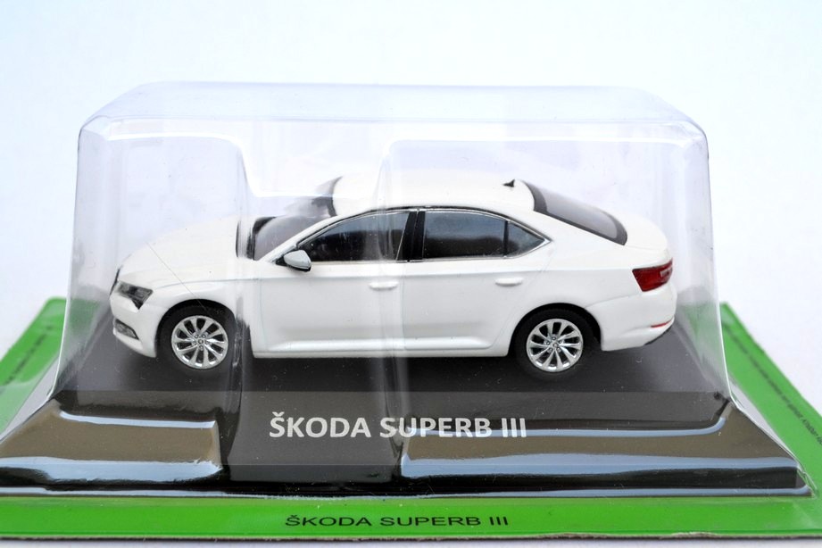 Škoda Superb III