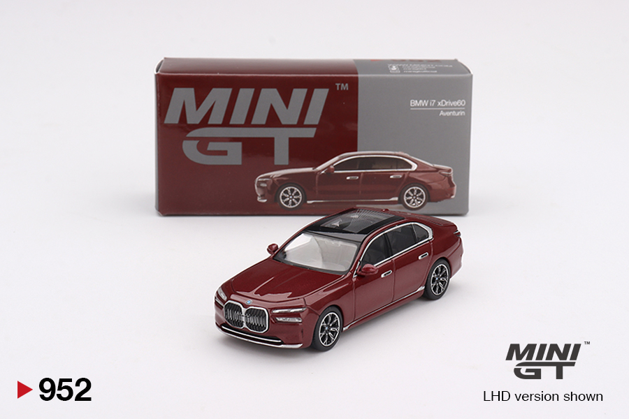 BMW i7 xDrive60 Aventurin 1:64